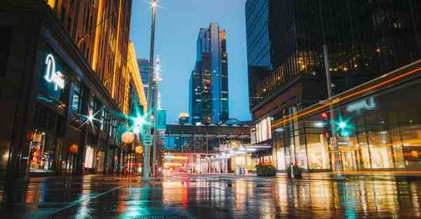 大数据包含设备数据的行业文章