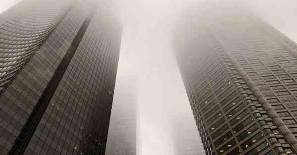 人工智能机器人战胜人类