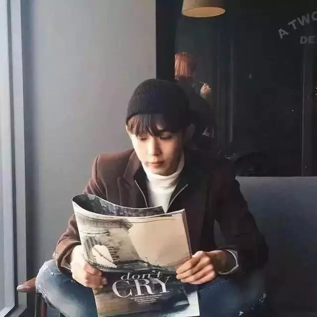 蒲筠克英