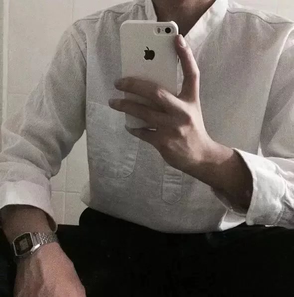 长孙娜琪荔