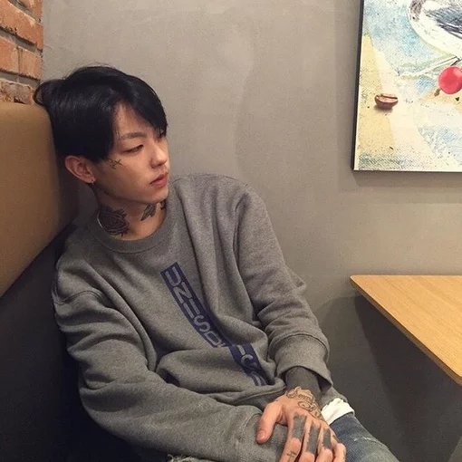 樊育腾珍