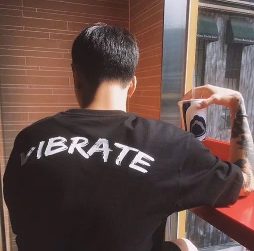 欧云红洋