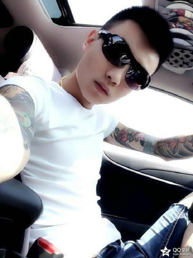 令狐莎磊辉